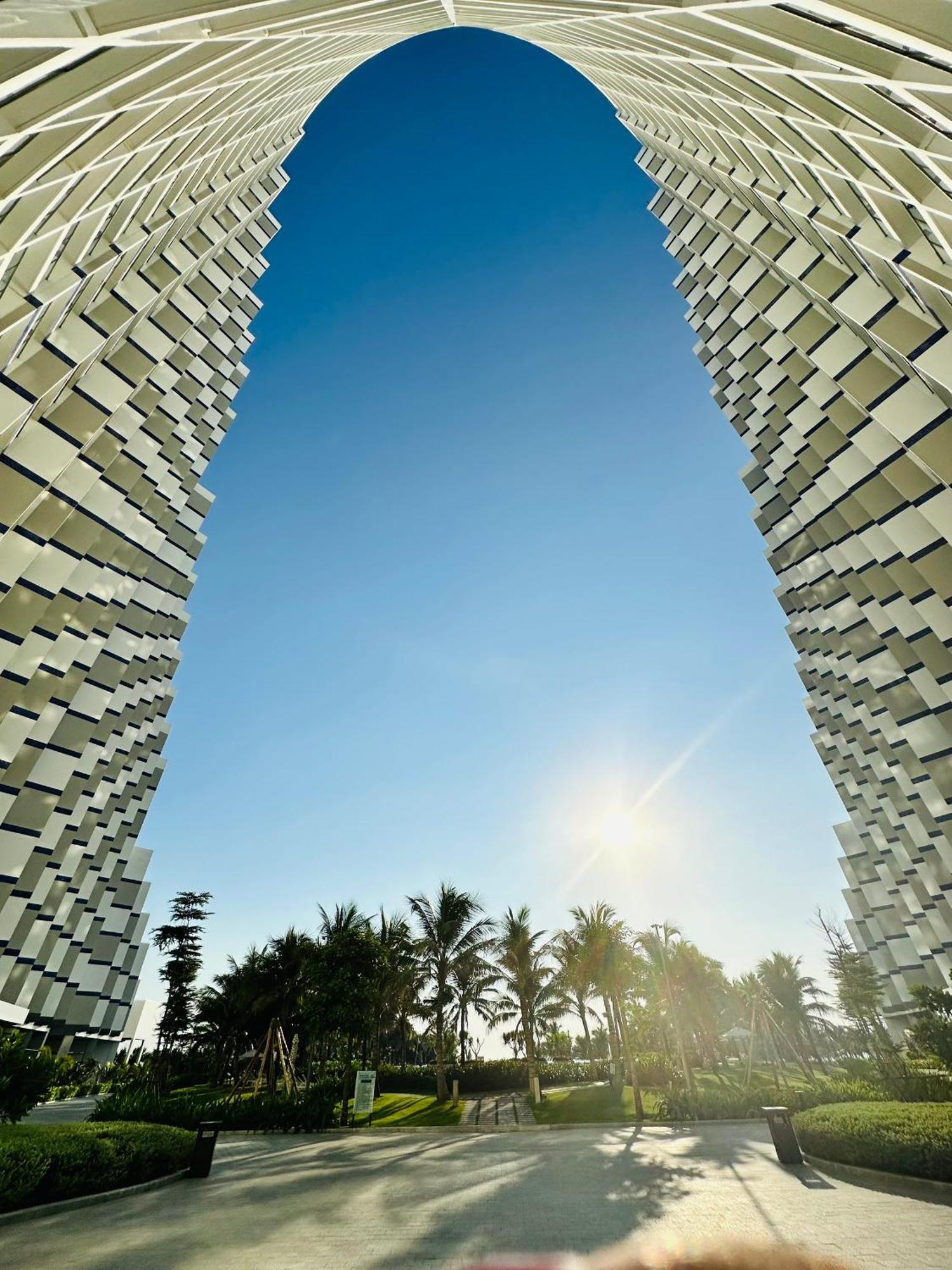 The Cam Ranh Oceanview Apartment Exterior photo