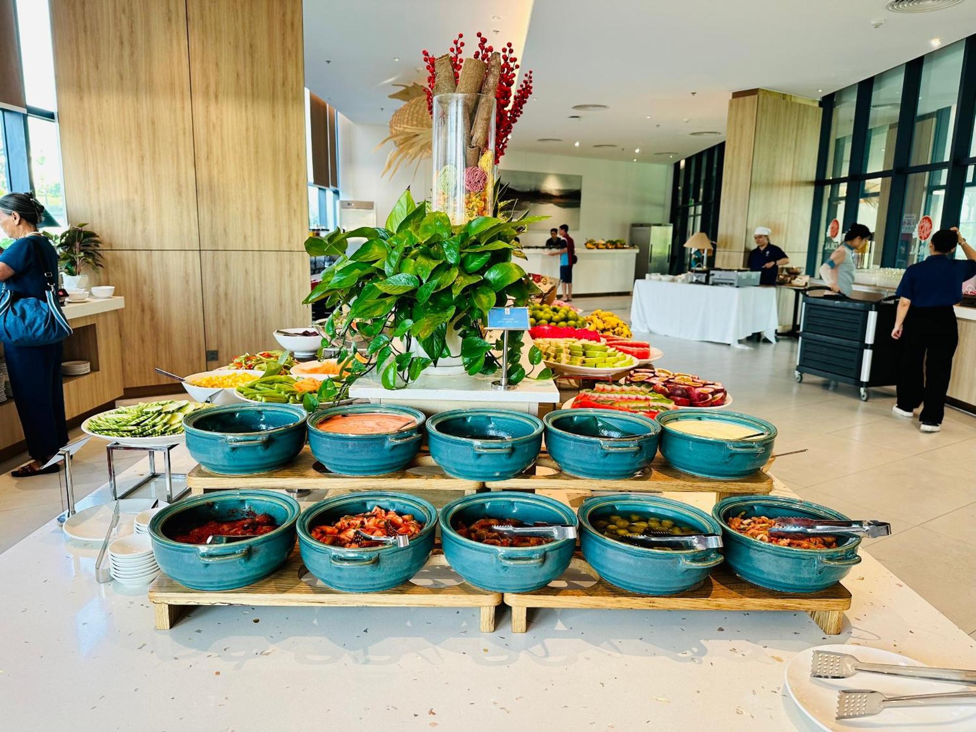 The Cam Ranh Oceanview Apartment Exterior photo